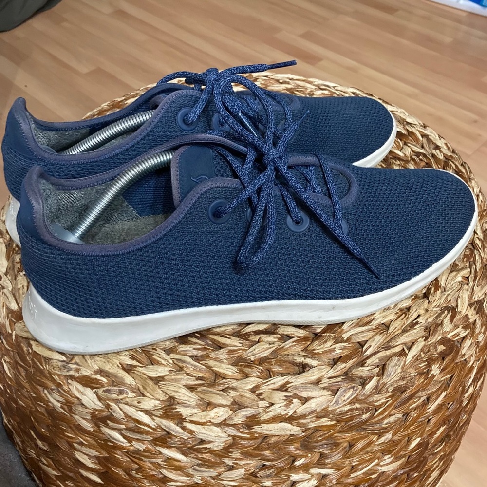 Allbirds men’s blue tree runners